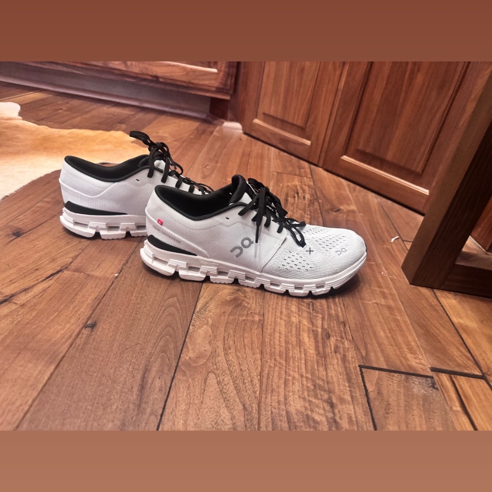 Men's OnClouds-Size 12